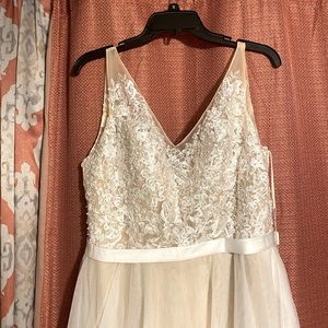 ❤ NWT Lace and Tulle Wedding Dress